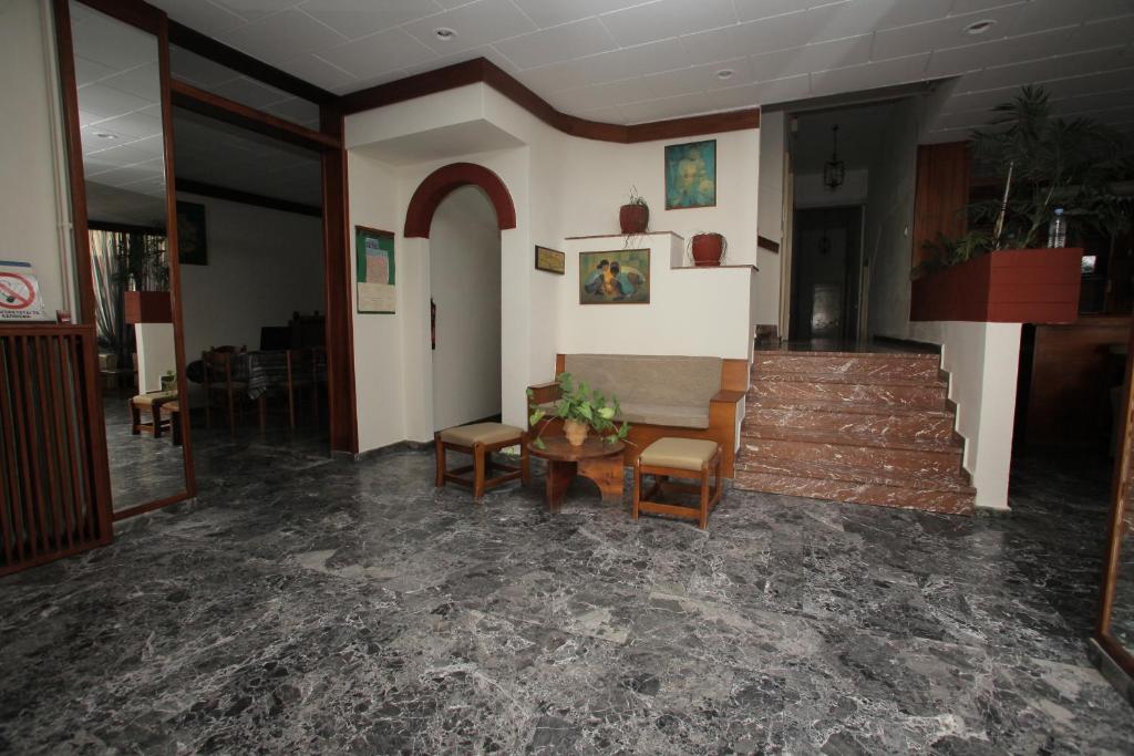 Evans Hotel Ираклио Екстериор снимка